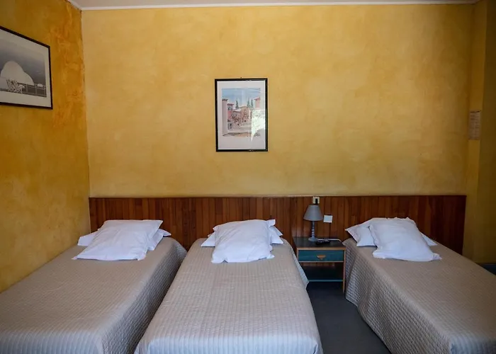 Hotel Beau Rivage 2*